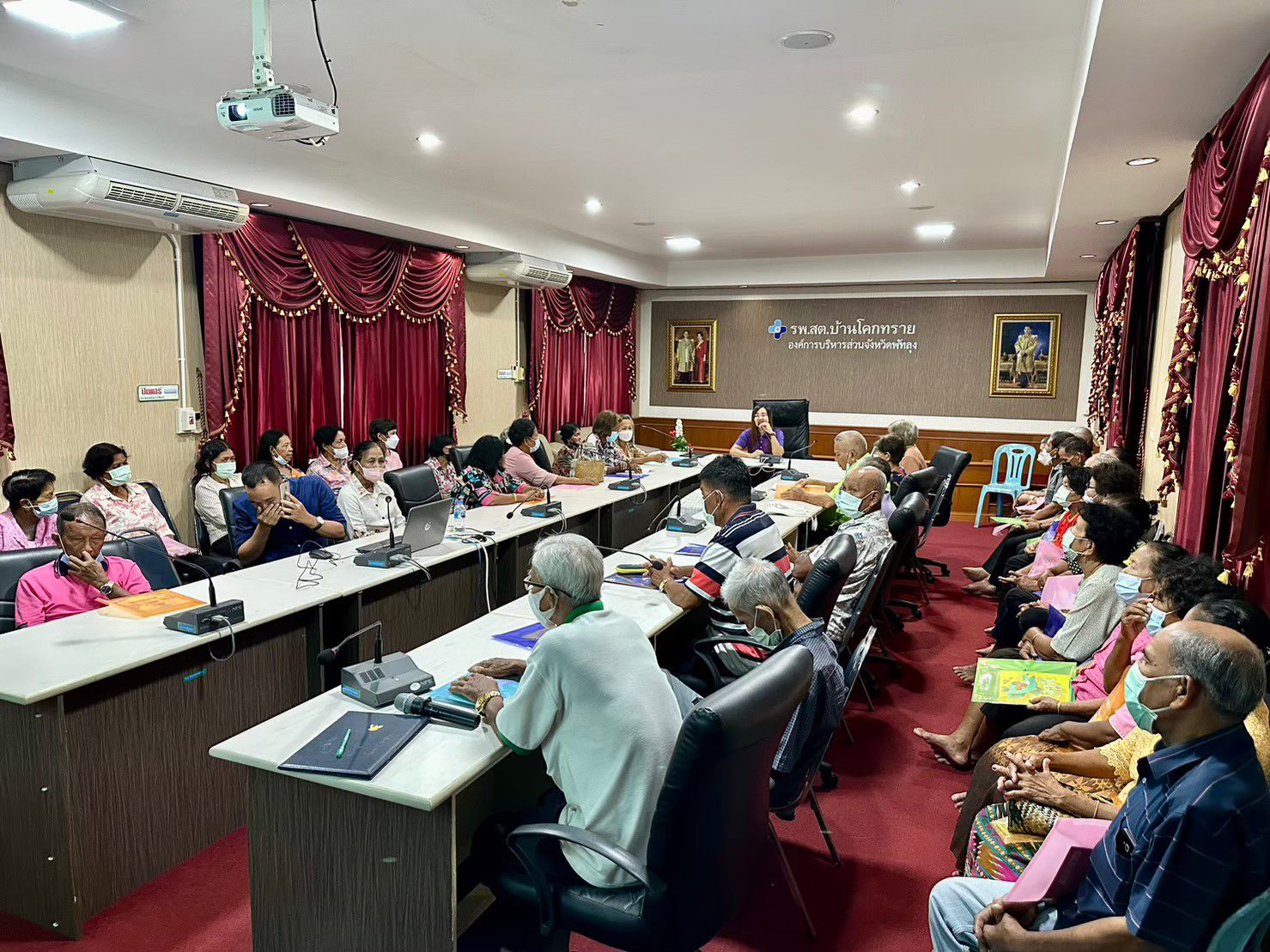 โครงการส่งเสริมสุขภาพผู้สูงอายุ สุขกายสุขใจสุขภาพแข็งแรง
