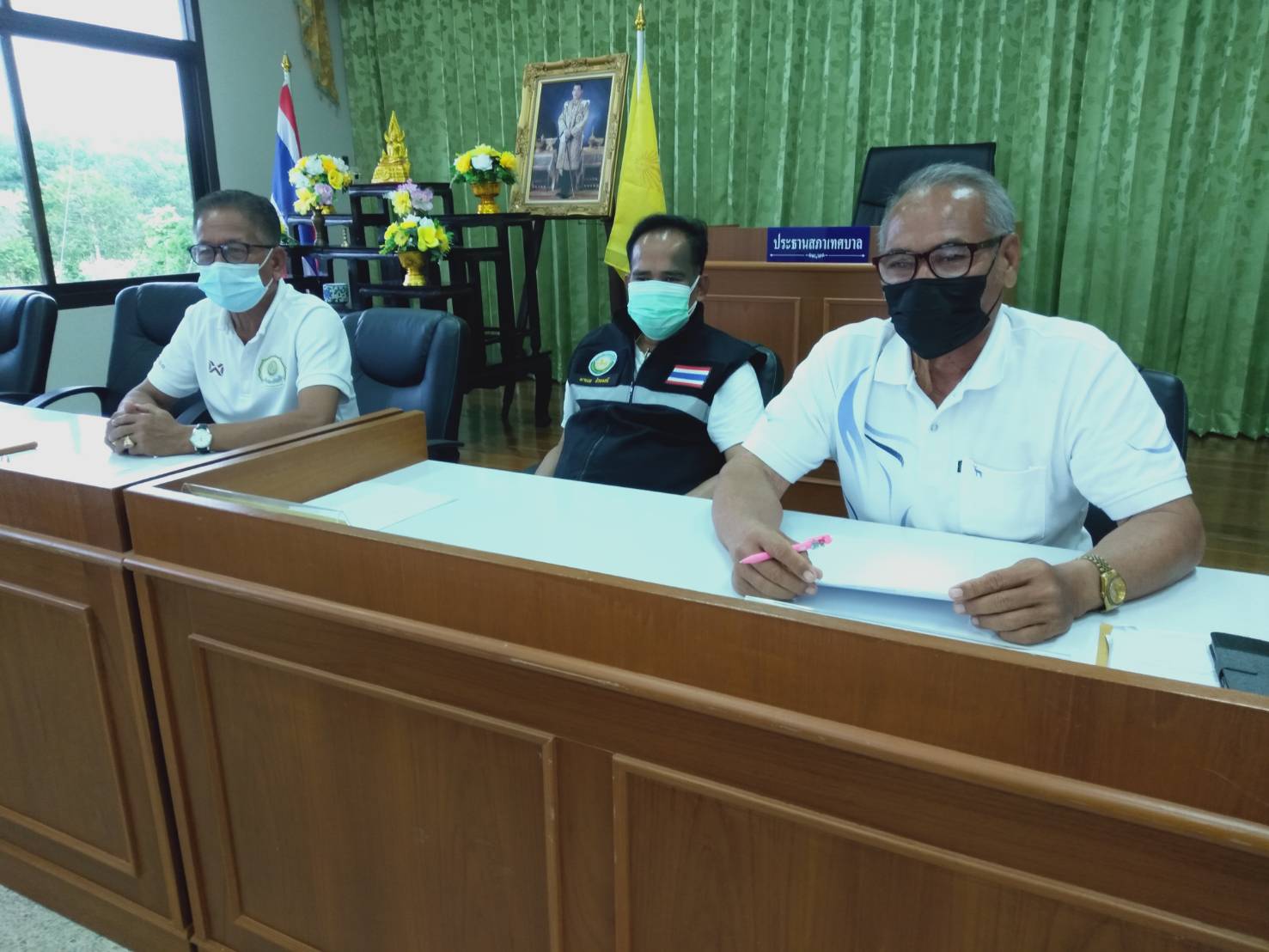 ประชุมคณะผู้บริหารเทศบาลตำบลดอนทราย